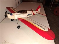 Kyosho spree sports rc plane. 40 inch wingspan