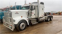 2005 Kenworth W900 Truck Tractor (Auction Time)
