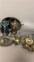 SILVER SERVICE PIECES AND METAL TRAY, NAPKIN