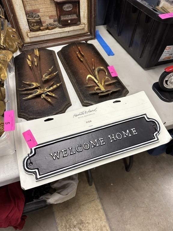NEW METAL MAGNOLIA WELCOME HOME SIGN