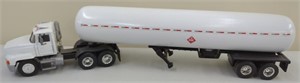 Mack w/Custom LP Gas Tanker 1/64