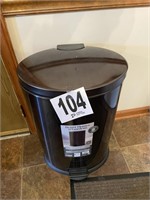 Better Homes and Garden Trash Can