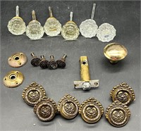 ANTIQUE GLASS DOOR KNOBS & OLD DRAWER PULLS