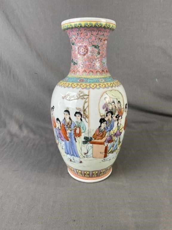 Large Chinese Famille Rose Vase Porcelain