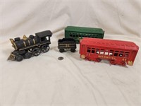 Vintage Cast Iron Train Engine Set