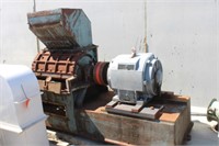 Jacobson Cast Iron Roller Mill