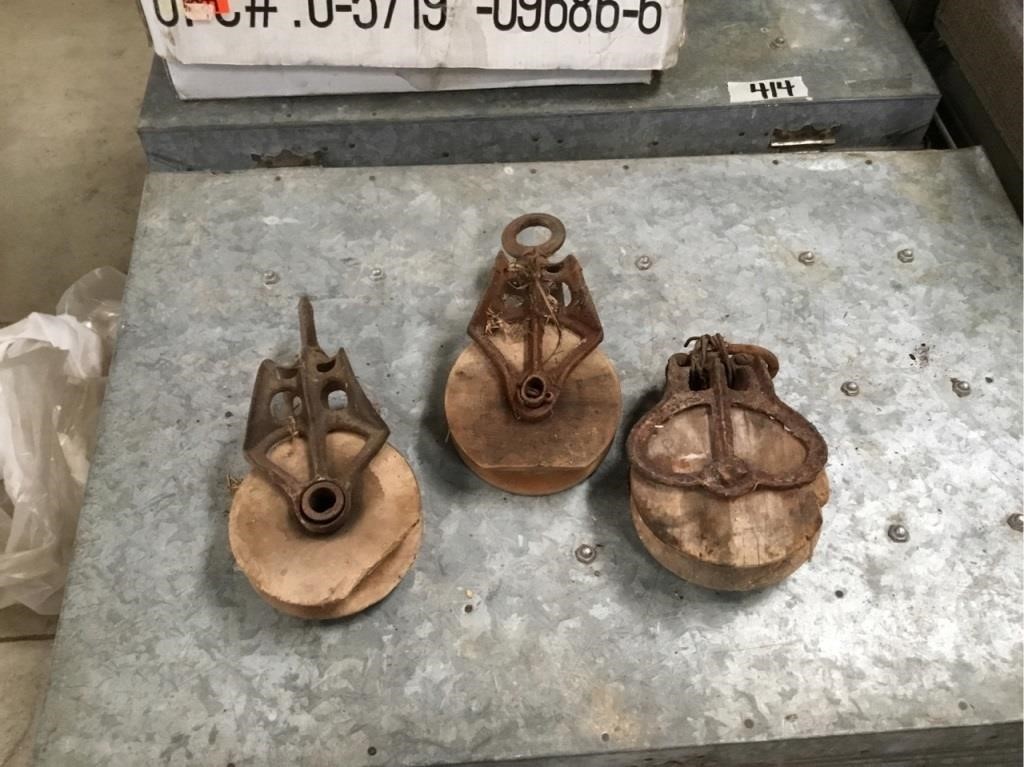 Wooden pulleys