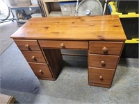 Vintage Knee Hole Desk 40 x 17 x 30"h