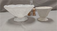Anchor hocking pedestal bowl & small pedestal bowl