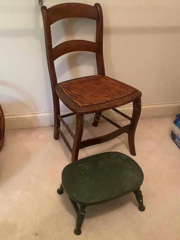 Wood Chair & Stool