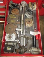 Contents of drawer that includes Craftsman torque