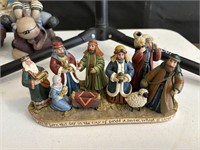 Nativity scene-small