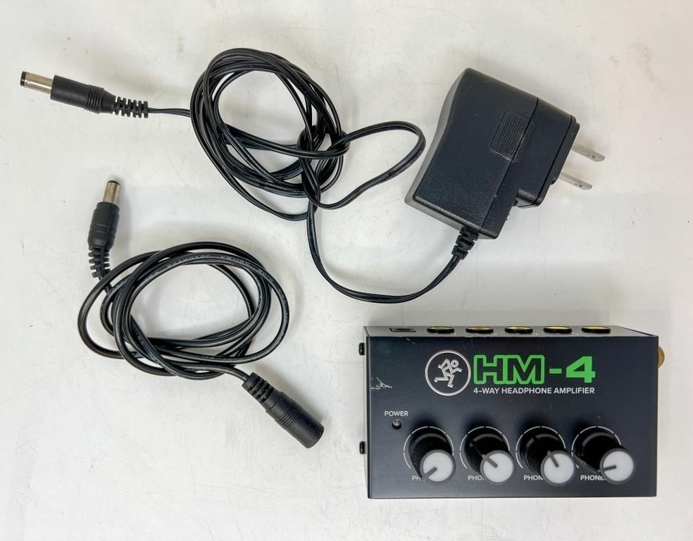 HM-4 4-Way Headphone Amplifier