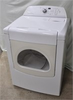 Maytag "Bravos Steam" electric dryer, working