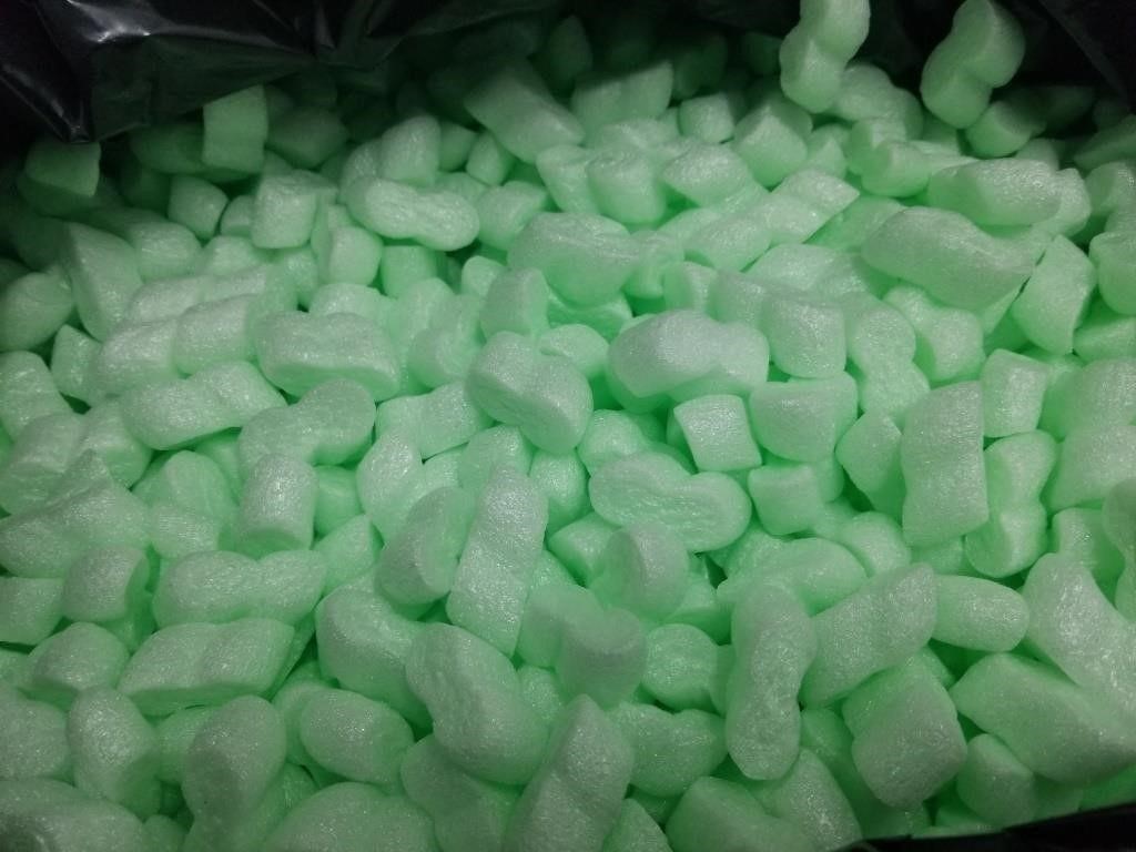 Flocons Styromousse / Packing Peanuts