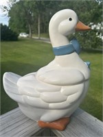 Vintage Preowned Ceramic Goose CookieJar READ INFO