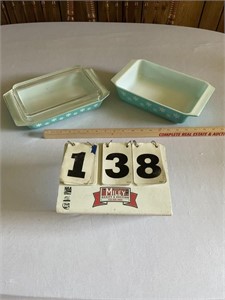 (2) Pyrex baking dishes & (1) lid