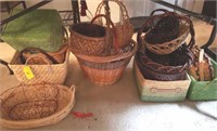 LARGE GROUP OF MISC BASKETS
