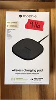 MOPHIE WIRELESS CHARGING PAD