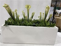 RESIN WINDOW BOX WITH ARTIFICIAL PLANTS 28 x 10 x