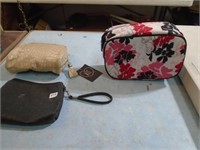 3 Purses , 1 Mary Kay