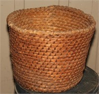 Rye straw basket, 13" diameter x 10.50" high