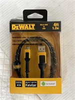 DEWALT 4FT REINFORCED CABLE FOR MICRO -USB