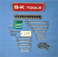 All SK incl wrenches, 1/4" ratchet, sockets