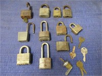 12 old locks & extra keys