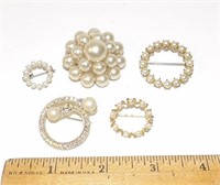 5 Faux Pearl Circle Brooches