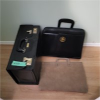 M268 large briefcases Portfolios and sleeves