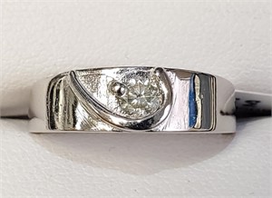 $6300 Platinum Diamond(0.17Ct,Vs,H) Ring