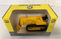 1/16? John Deere MC Crawler,NIB