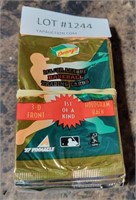 12 NOS PACKS OF 1997 DENNY'S MLB TRADING CARDS