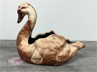 Rocky Mountain Pine Scented pottery swan