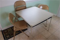 card table w/3 chairs