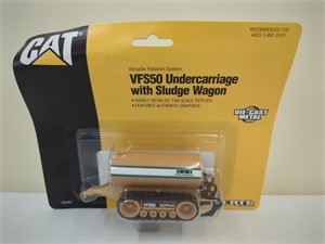 Cat VFS50 Undercarriage w/Sludge Wagon NIP 1/64