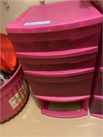 Four drawer plastic storage container, one drawer