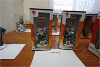 2-2002 Team Canada bobbleheads-Shanahan &