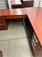 STEELCASE OFFICE DESK WITH CREDENZA