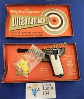 VINTAGE "LUGER AUTOMATIC JR." TOY GUN