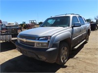 2004 Chevy Avalanche Pickup #