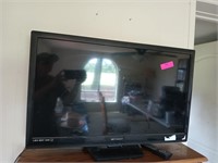 Emerson 30 inch flat screen TV with remote, works