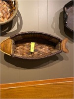 Weaved Wooden Fish Basket Restaurant Decor