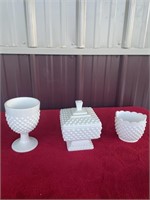 Fenton covered dish and hobnail