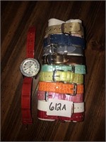 Fashion watch with interchangable bands