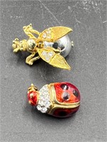 Vintage Flutter Wings Fly & ladybug pin