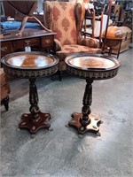 PAIR OF FRENCH ACCENT TABLE W/ BRASS DECOR