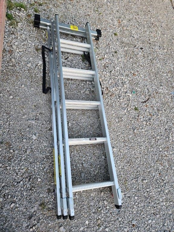 3 SECTION ALUMINUM EXTENSION LADDER