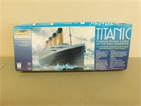 Titanic ship plastic model kit 1/570 scale